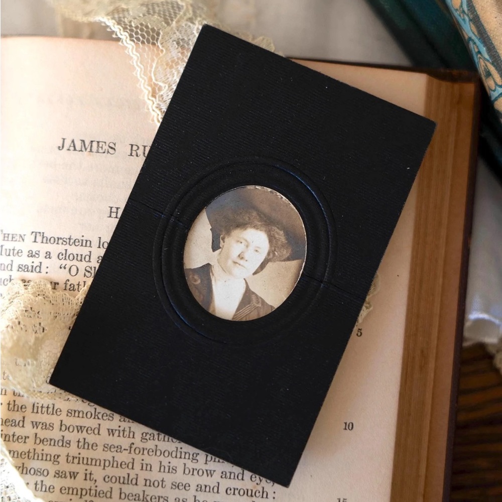 Antique 1910s Edwardian Photograph of Woman Black Frame Gibson Girl CDV Oddities